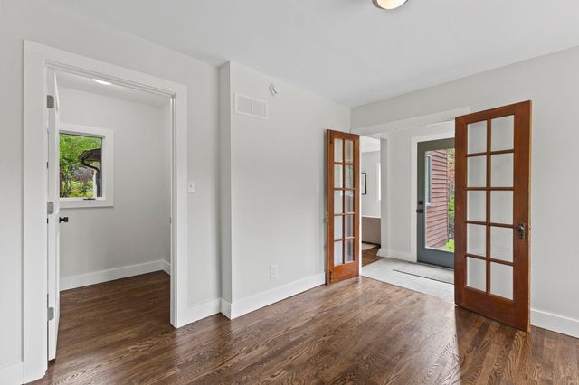 2334 Doswell Avenue, Saint Paul, MN 55108