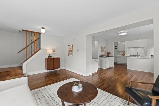 2334 Doswell Avenue, Saint Paul, MN 55108
