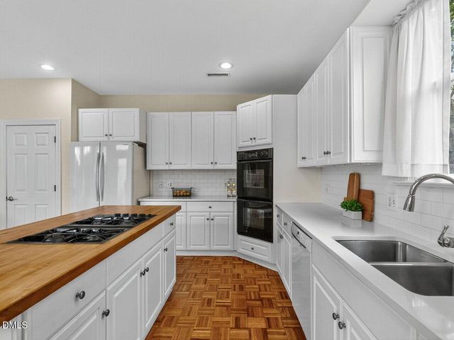 28 W Madison, Pittsboro, NC 27312