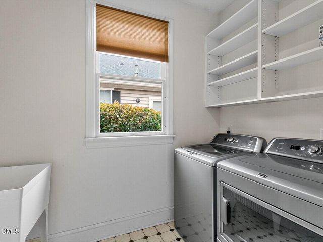 28 W Madison, Pittsboro, NC 27312