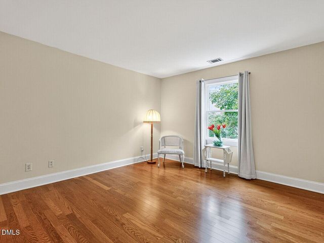 28 W Madison, Pittsboro, NC 27312