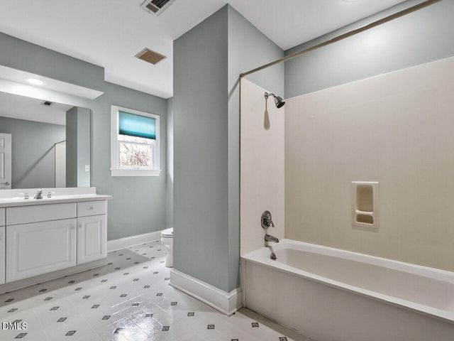 28 W Madison, Pittsboro, NC 27312