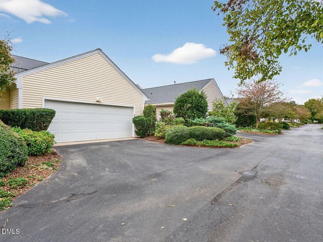 28 W Madison, Pittsboro, NC 27312