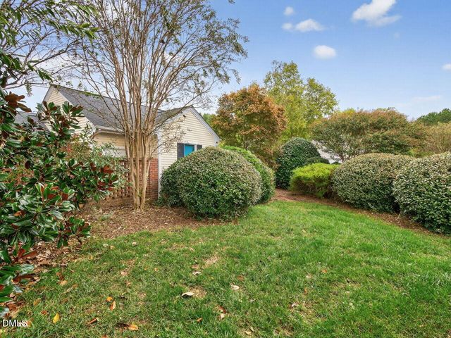 28 W Madison, Pittsboro, NC 27312