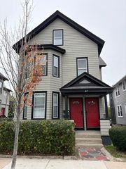 27 Waverly St 1, Everett, MA 02149