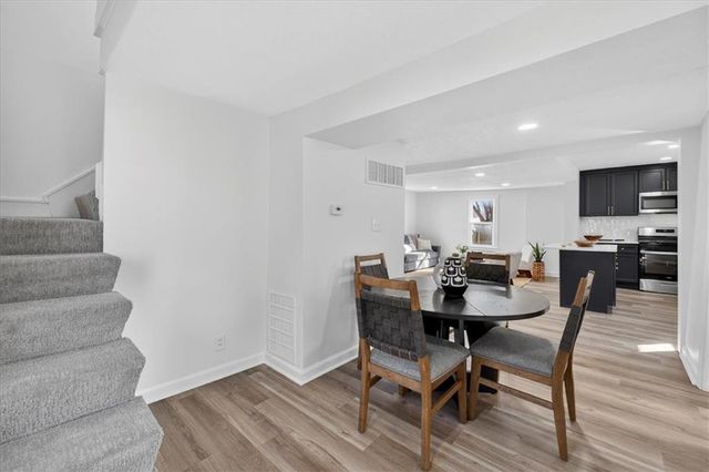 121 N Blake Street, Olathe, KS 66061