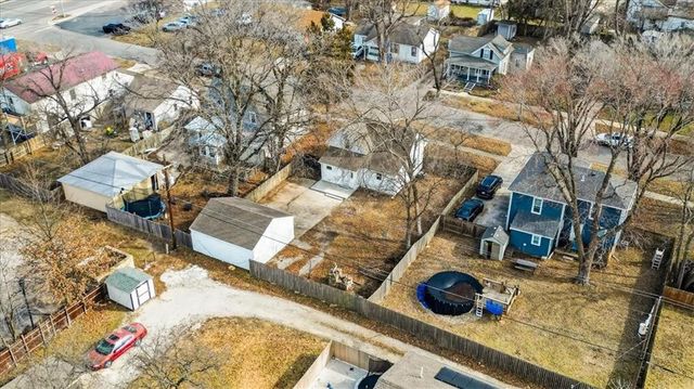 121 N Blake Street, Olathe, KS 66061