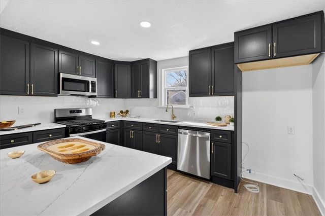 121 N Blake Street, Olathe, KS 66061