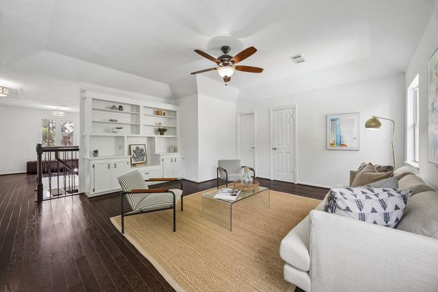 9718 Oxted Lane, Spring, TX 77379