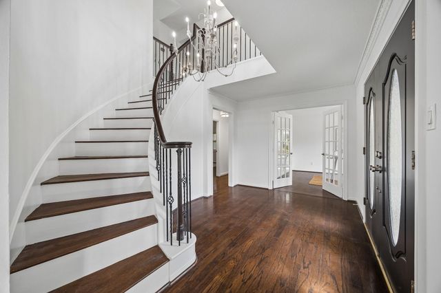 9718 Oxted Lane, Spring, TX 77379