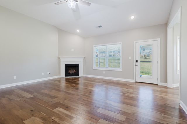 638 Four Winds Drive, Richmond, KY 40475