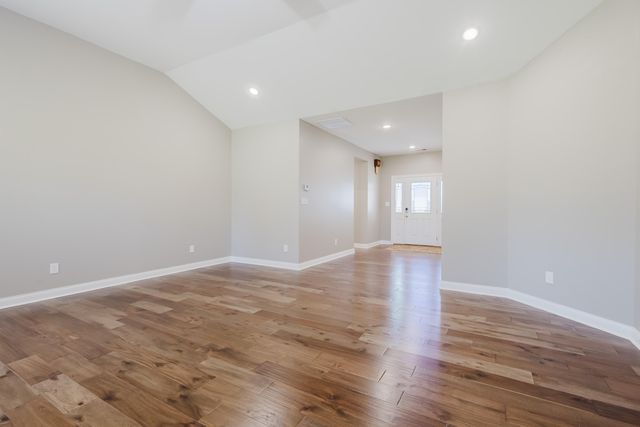 638 Four Winds Drive, Richmond, KY 40475