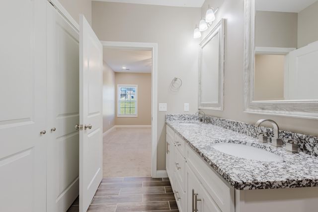 638 Four Winds Drive, Richmond, KY 40475