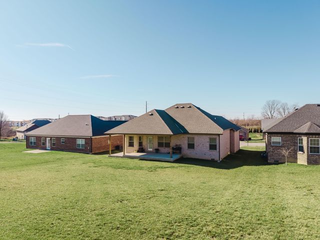 638 Four Winds Drive, Richmond, KY 40475