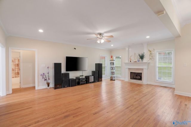 112 Rainbow Glen Circle, Madison, AL 35758