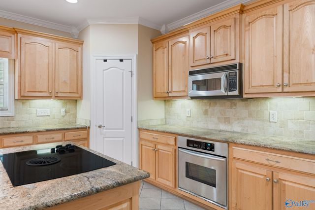112 Rainbow Glen Circle, Madison, AL 35758