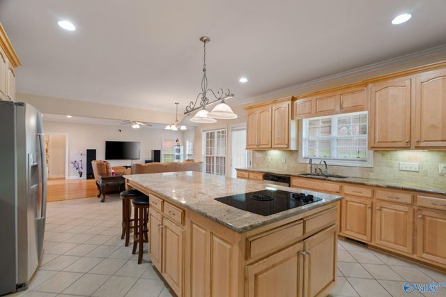112 Rainbow Glen Circle, Madison, AL 35758