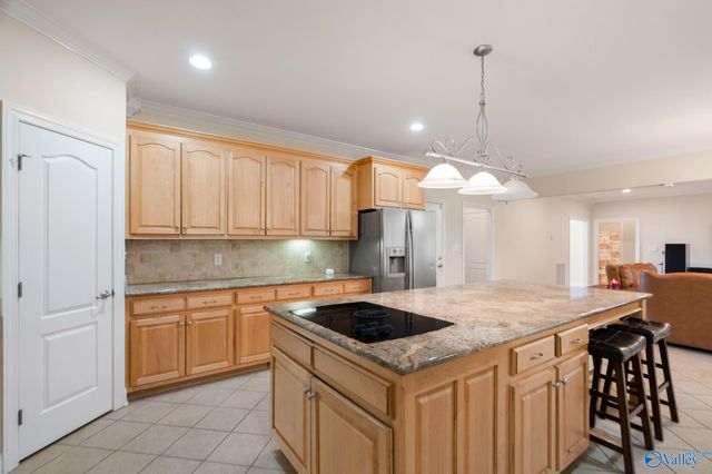 112 Rainbow Glen Circle, Madison, AL 35758