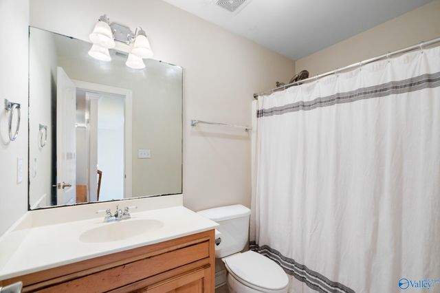 112 Rainbow Glen Circle, Madison, AL 35758