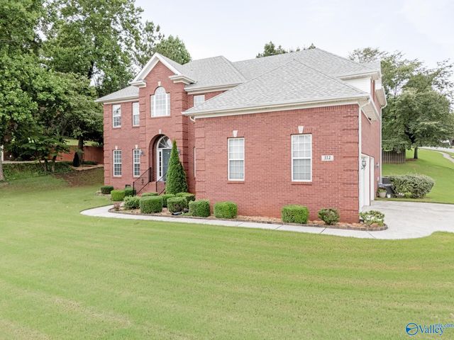 112 Rainbow Glen Circle, Madison, AL 35758
