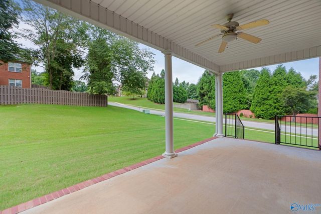 112 Rainbow Glen Circle, Madison, AL 35758