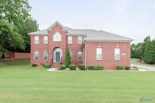 112 Rainbow Glen Circle, Madison, AL 35758