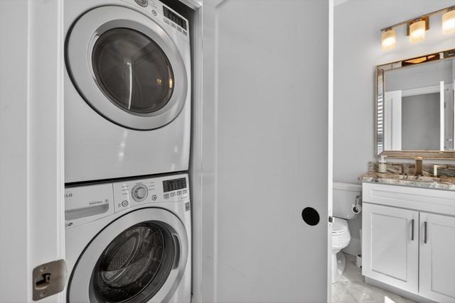 36 Rossmore St 2, Somerville, MA 02143