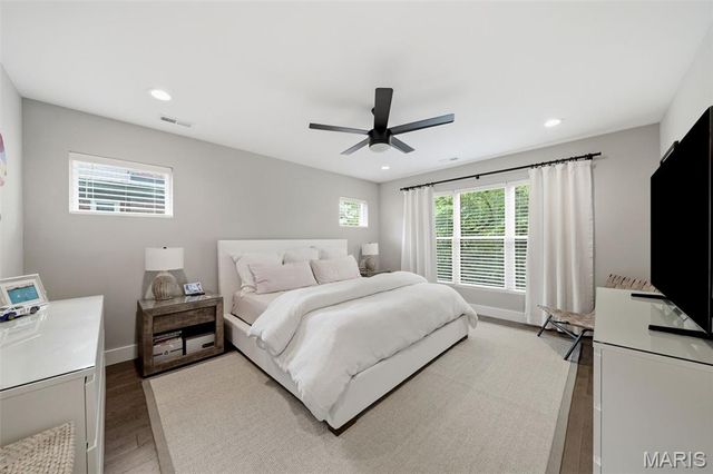7300 Amherst Avenue, University City, MO 63130