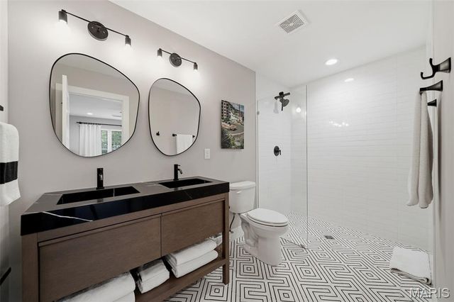 7300 Amherst Avenue, University City, MO 63130
