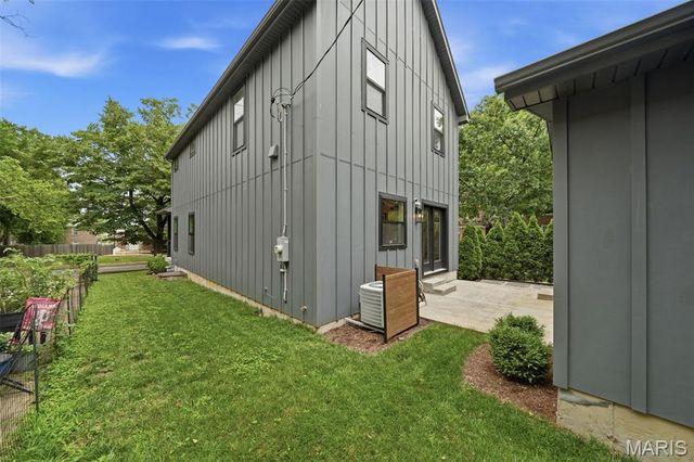 7300 Amherst Avenue, University City, MO 63130
