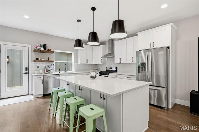 7300 Amherst Avenue, University City, MO 63130