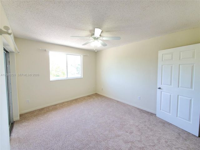 2600 S University Drive 321, Davie, FL 33328