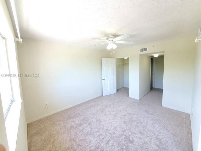 2600 S University Drive 321, Davie, FL 33328