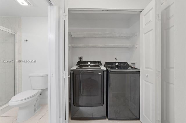 6831 SW 44th Street 205, Miami, FL 33155