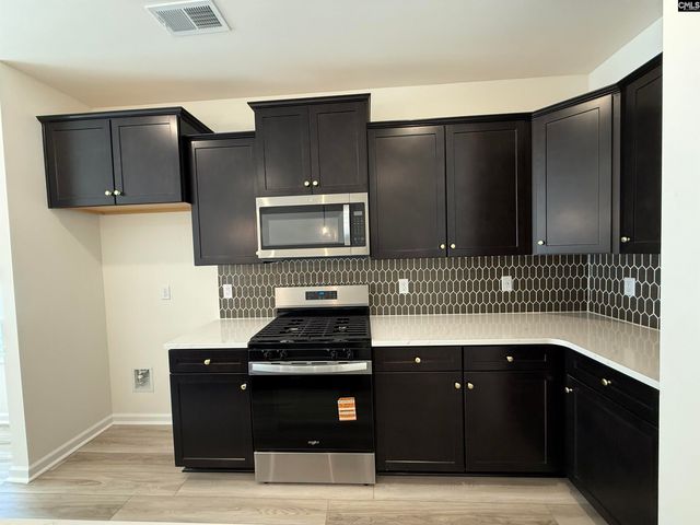 121 Odell Drive, Cayce, SC 29033