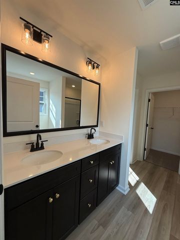 121 Odell Drive, Cayce, SC 29033