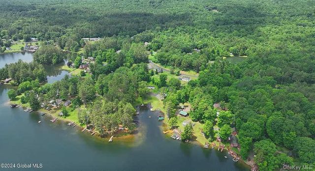 302 Hadlock Pond, Call Listing Agent, NY 12827