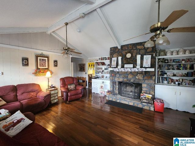 405 3RD STREET, Pleasant Grove, AL 35127