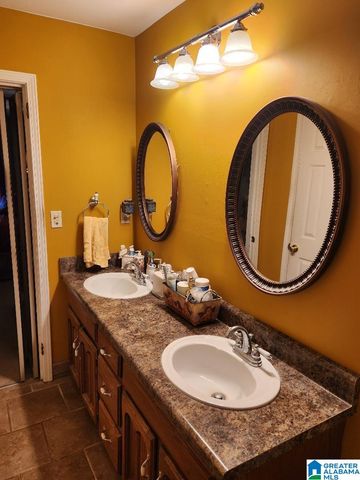 405 3RD STREET, Pleasant Grove, AL 35127