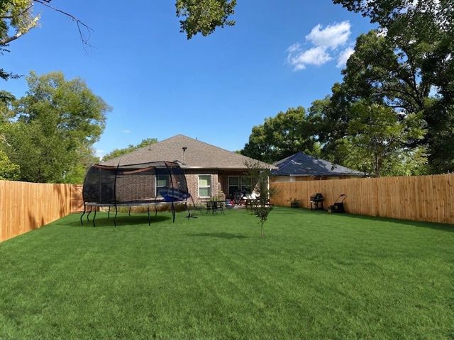 924 S Frances Street, Terrell, TX 75160