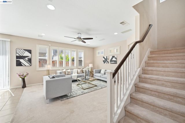 2631 Clarita Dr, Pittsburg, CA 94565
