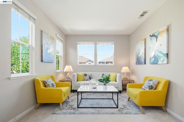 2631 Clarita Dr, Pittsburg, CA 94565