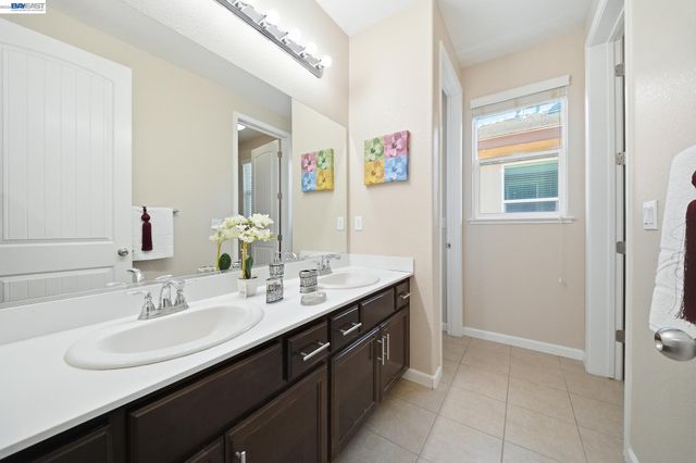 2631 Clarita Dr, Pittsburg, CA 94565