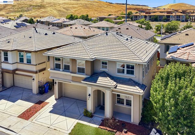 2631 Clarita Dr, Pittsburg, CA 94565