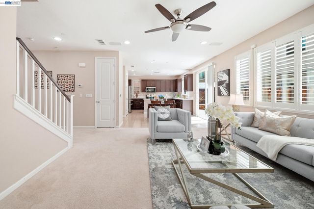 2631 Clarita Dr, Pittsburg, CA 94565