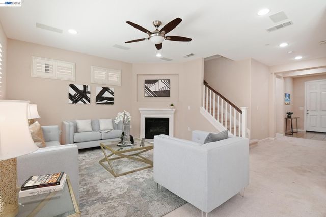 2631 Clarita Dr, Pittsburg, CA 94565