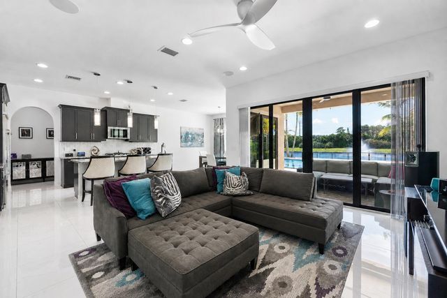8723 Grand Prix Lane, Boynton Beach, FL 33472
