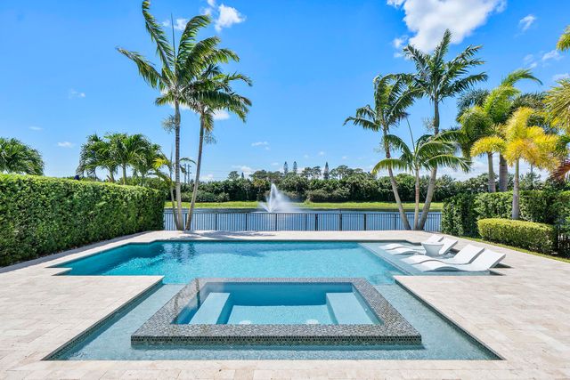 8723 Grand Prix Lane, Boynton Beach, FL 33472