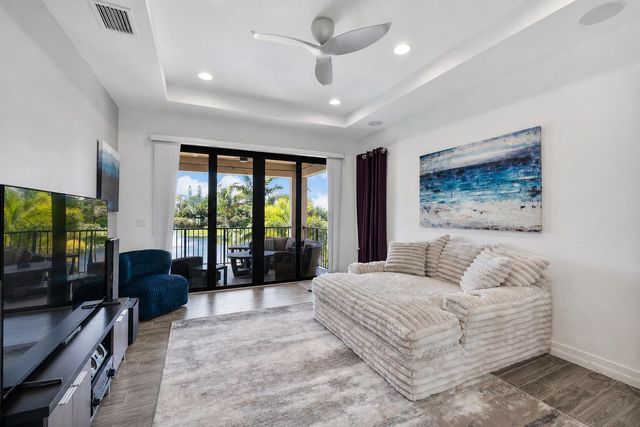 8723 Grand Prix Lane, Boynton Beach, FL 33472