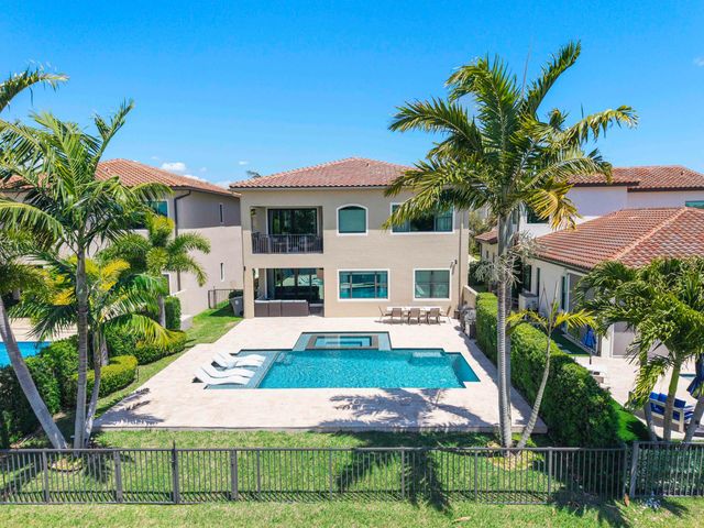 8723 Grand Prix Lane, Boynton Beach, FL 33472